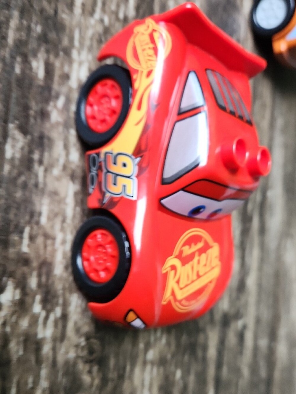 Duplo Cars Lightning McQueen & Mater Mini Vehicle Set - Red & Orange - Picture 5 of 12
